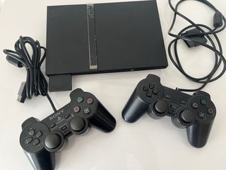 Consola Sony Playstation 2 con 2 Mandos y 1 Memory