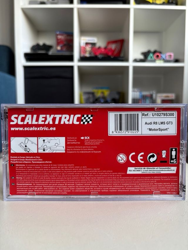 Scalextric Audi R8 LMS GT3 888 Racing