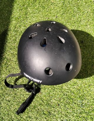 Casco infantil negro