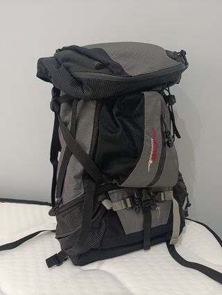 Mochila Ferrino 40+10L (usada una vez)