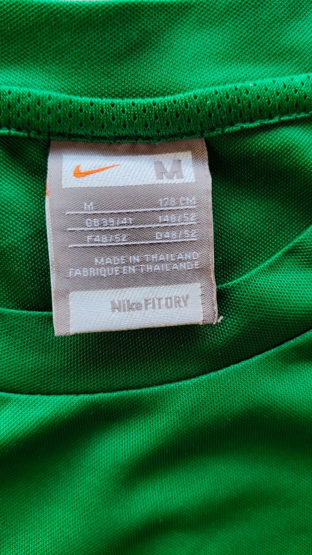 Camiseta Nike Verde Talla M