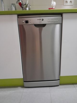 Lavavajillas Fagor pequeño