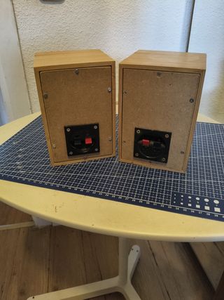 Altavoces de 2 vías