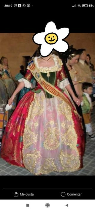 Traje de Fallera
