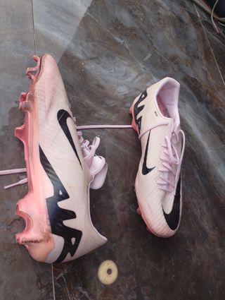 Zapatos de Fútbol Nike Rosados Originales