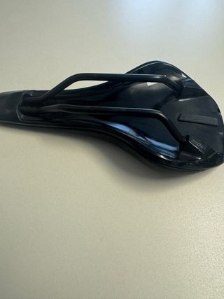 Sillín Syncros Belcarra 2.0 Chanel Negro