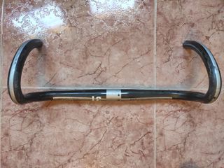 Manillar Carbono 3T ergosum LTD 40cm Réplica