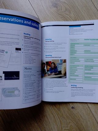 Libro Oxford English for Careers: Tourism 1