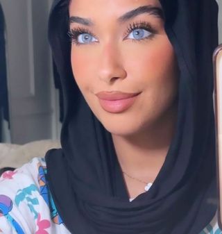 Lentillas de color azul celeste