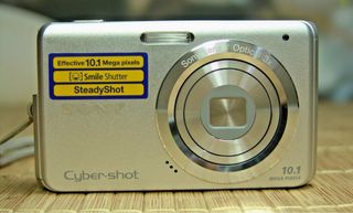 Cámara Sony Cyber-shot 10.1 MP