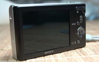 Cámara Sony Cyber-shot 10.1 MP