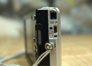 Cámara Sony Cyber-shot 10.1 MP