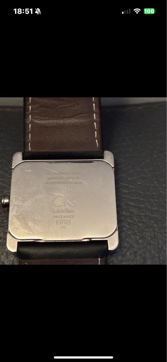 Reloj Calvin Klein Piel Negro y Plateado