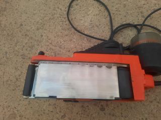 Lijadora de banda Black+Decker (Reparar)