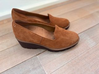 Zapatos Vionic Marrones