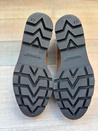 Zapatos Vionic Marrones