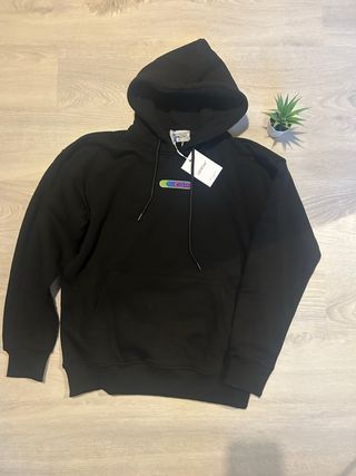 Felpa Off-White Nera con Foglie