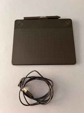 Tableta Gráfica Wacom Intuos Draw (CTL-490)