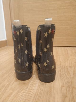 Botas de agua Katuiskas con estrellas. 