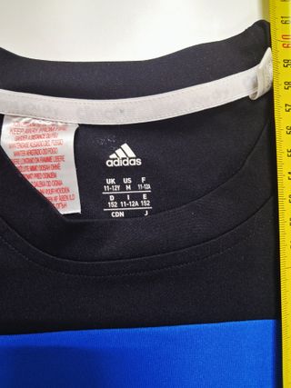 Camiseta técnica Adidas niño negra y azul 152cm