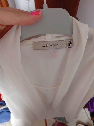 Blusa blanca perlas