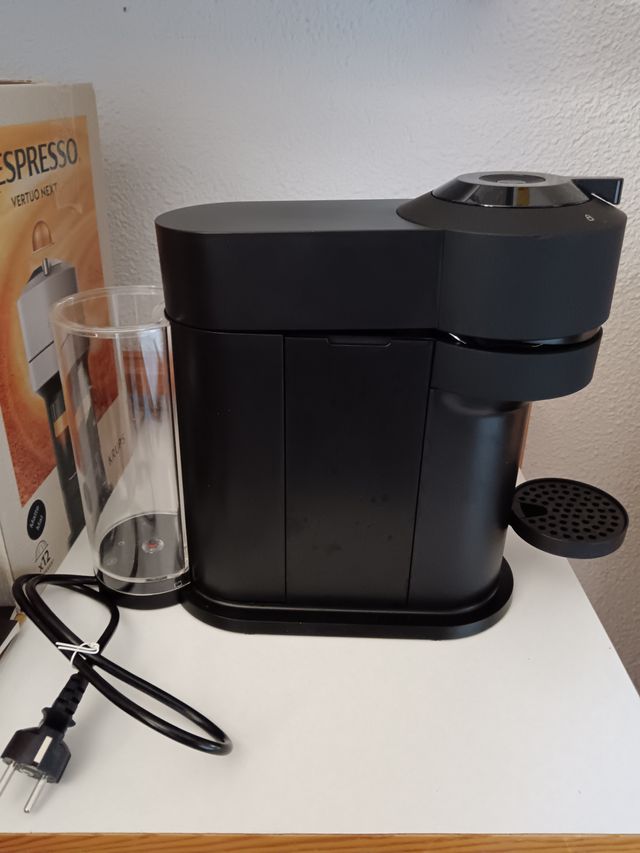 Cafetera Nespresso Vertuo Next Krups