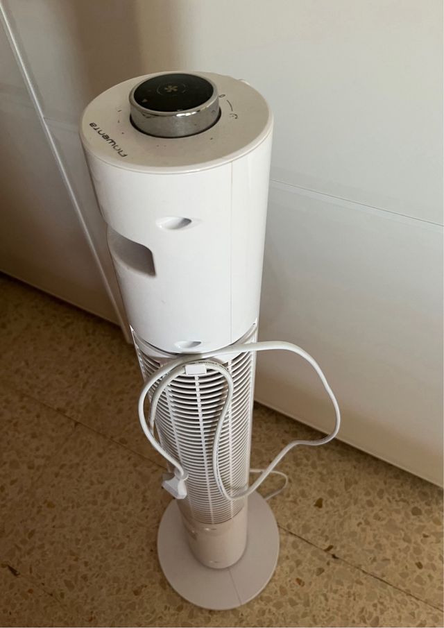 Ventilador de Torre Rowenta Blanco