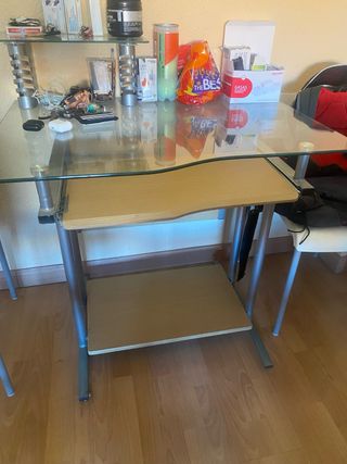 Mesa escritorio cristal y madera