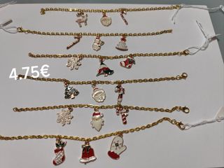 Pulseras Navideñas con Colgantes