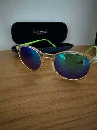 Gafas de sol H.E. BY MANGO verdes