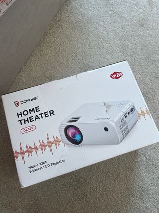 Proyector Bomaker Home Theater GC355 Blanco