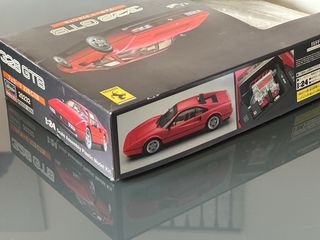 Maqueta Ferrari 328 GTB Hasegawa 1:24