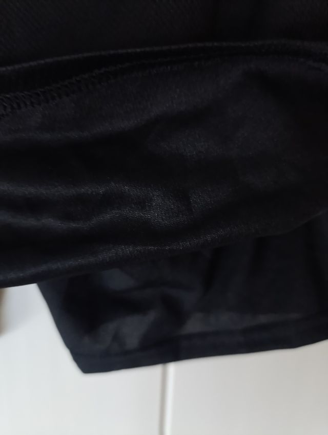 Camiseta y pantalón corto deportivo