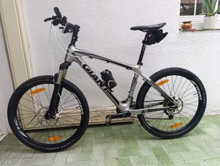 Bicicleta Giant XTC Carbono Montaña