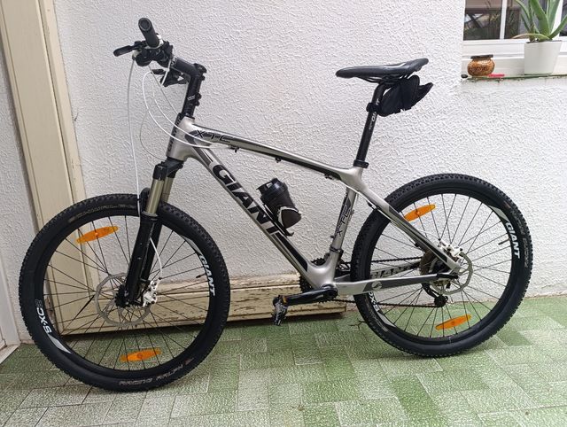 Bicicleta Giant XTC Carbono Montaña