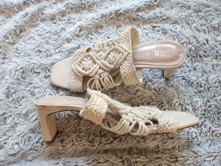 Sandalias Zara Hilo Blanco Talla 36
