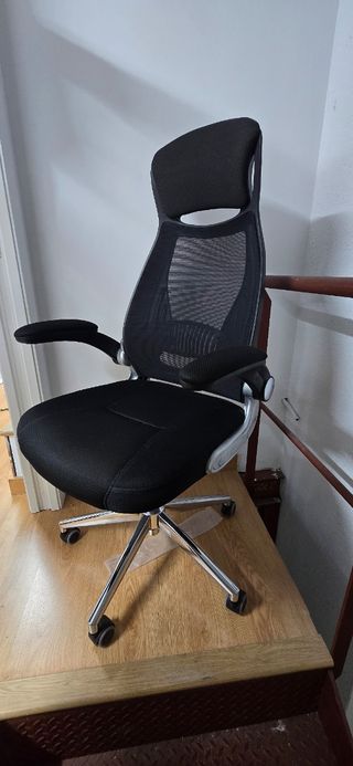Silla de escritorio ergonómica negra