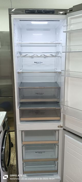 NEVERA COMBI L.G NO FROST ENERGÍA A+++