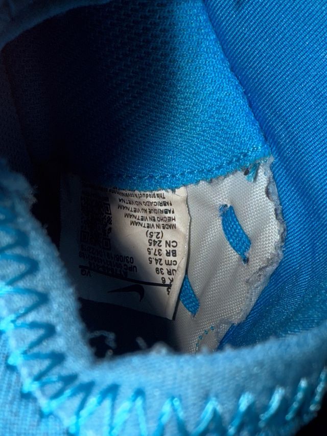 Botas de fútbol Nike Mercurial Talla 39