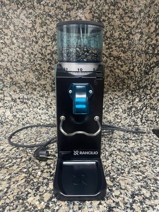 Cafetera Rancilio Silvia E + Rancilio Rocky