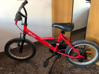 Bicicleta infantil roja BTWIN