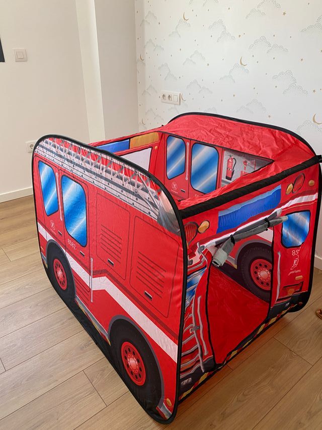 Camión de bomberos pop-up infantil
