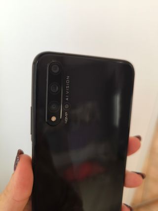 Honor 20 6GB Midnight Black con cover