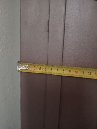 Puerta  exterior de hierro, acero.