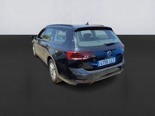 Volkswagen Passat   Variant 2.0 TDI 110kW (150CV) 