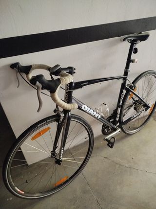 Giant Defy Talla ML Aluminio