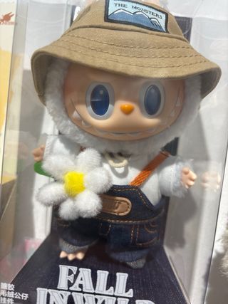 Labubu Fall In Wild Figura Coleccionable