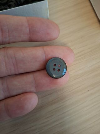 Slot bottoni in ottime condizioni