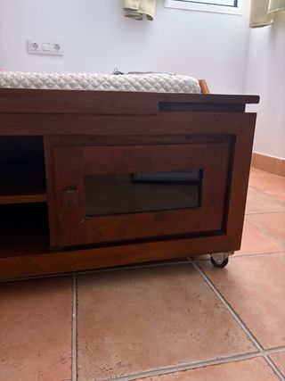 Mueble TV de madera