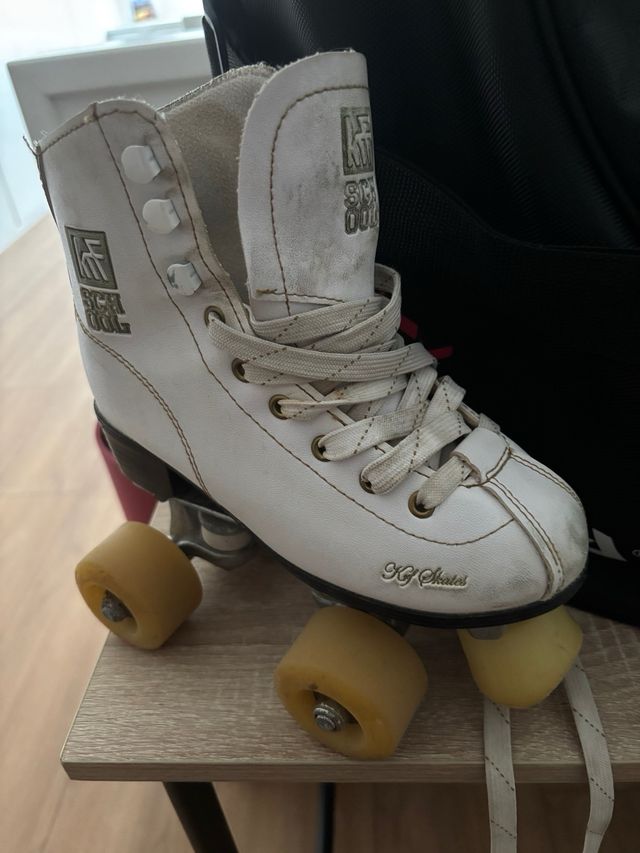 Patines de 4 ruedas para niña número 32